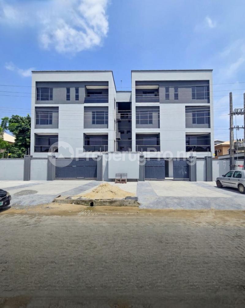 2 bedroom House for sale Lekki Phase 1 Lekki Lagos