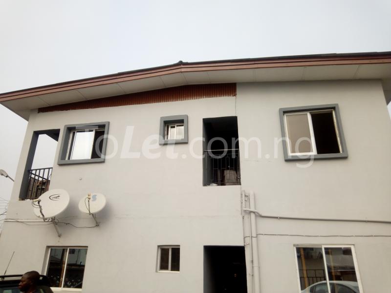 2 bedroom Flat / Apartment for rent Awoyemi Close Ogunlana Surulere Lagos