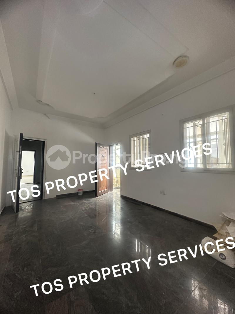 2 bedroom Flat / Apartment for rent Lekki Phase 1, Lagos. Lekki Phase 1 Lekki Lagos