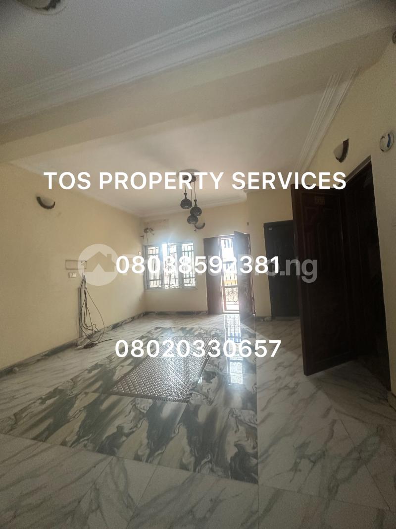 3 bedroom Flat / Apartment for rent Sabo Alagomeji, Yaba, Lagos. Sabo Yaba Lagos