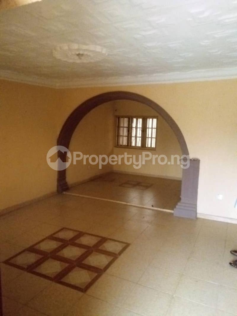 3 bedroom Flat / Apartment for rent Elewuro Estate Akobo Ojurin Akobo Ibadan Oyo