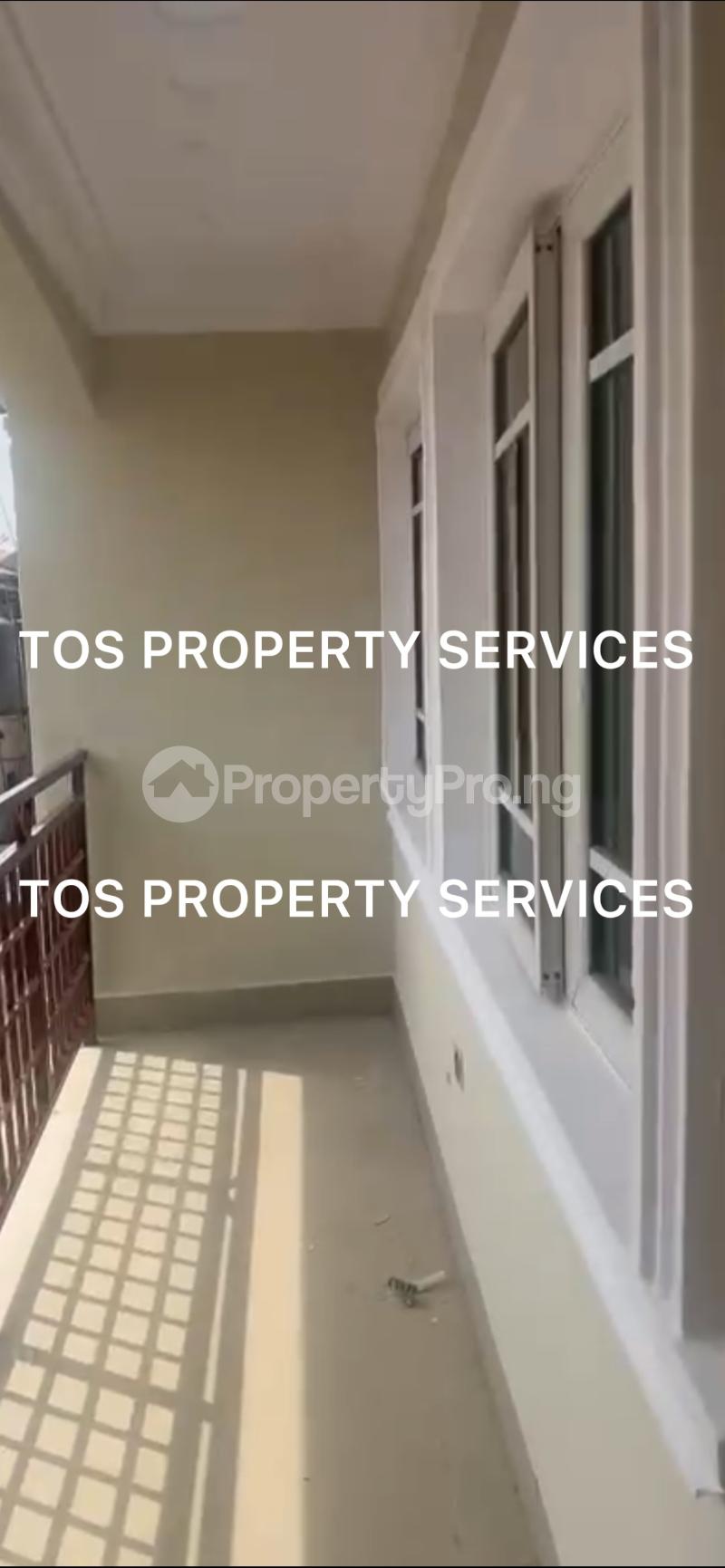3 bedroom Flat / Apartment for rent Yaba Yaba Lagos