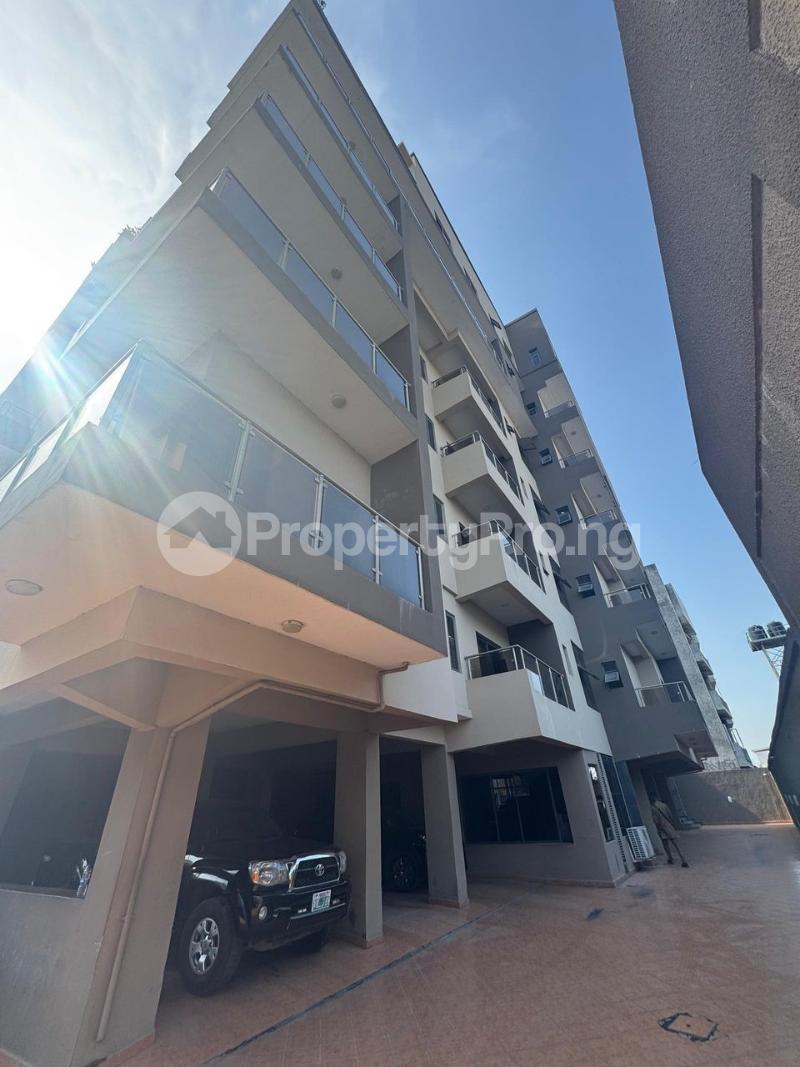 3 bedroom Flat / Apartment for sale ONIRU Victoria Island Lagos