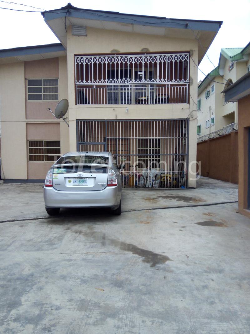 3 bedroom Flat / Apartment for rent   Agidingbi Ikeja Lagos