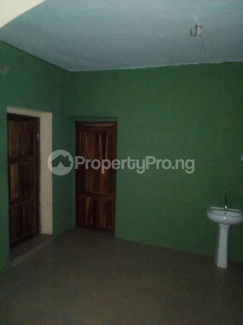 3 bedroom House for rent A3, Ojoo Iwo Road Express Way..close To Iyana Bodija Express Ibadan Oyo