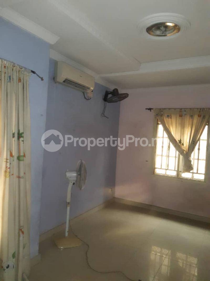 4 bedroom House for rent Off Pedro Shomolu Lagos