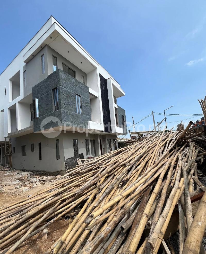 4 bedroom House for sale  Ogudu Road Ojota Lagos