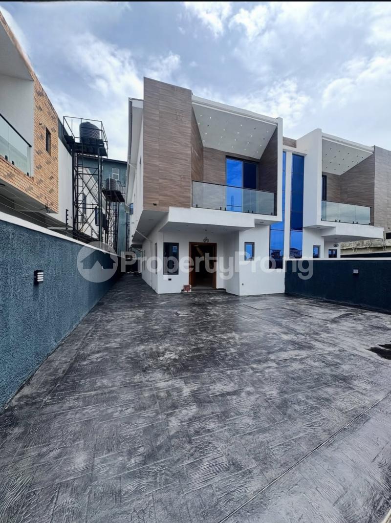 4 bedroom House for sale Ajah Lagos