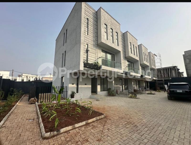 4 bedroom Flat / Apartment for sale  Ikate Lekki Lagos