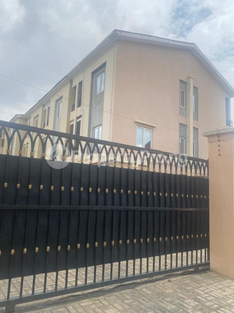 4 bedroom House for sale Guzape Main, Guzape, Abuja Guzape Abuja