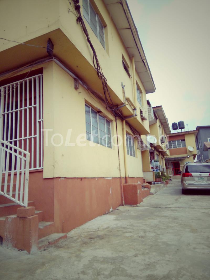 5 bedroom House for rent 25 Salvation Road, Opebi Ikeja Lagos