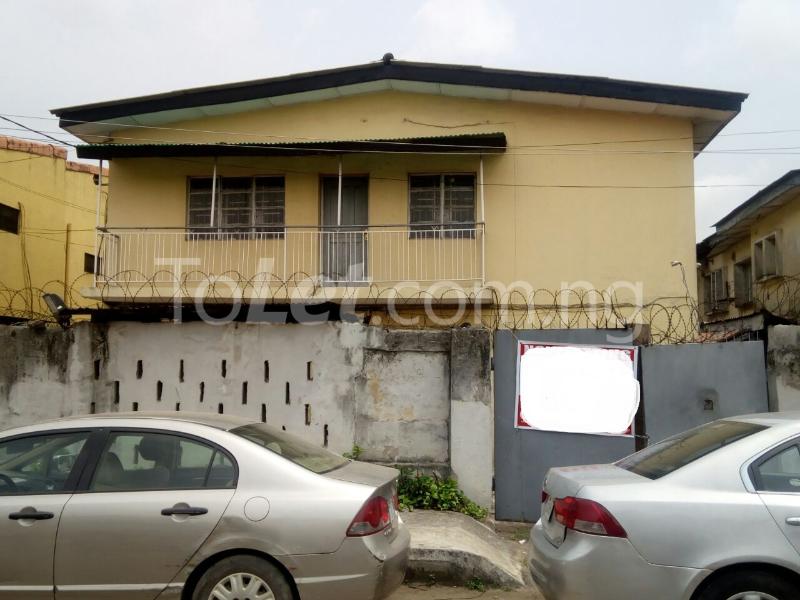 5 bedroom House for rent 5 Kenel Street, Bode Thomas Surulere Lagos