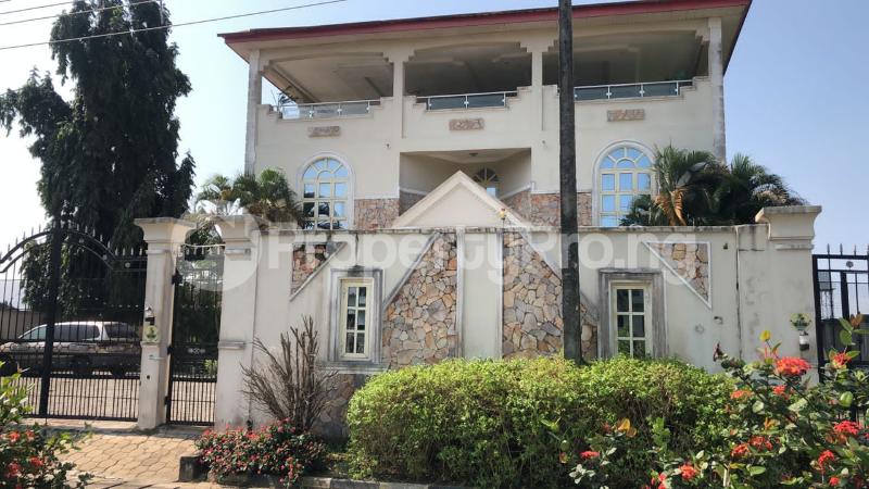 2 bedroom House for rent Fountain Spring Ville Estate Monastery road Sangotedo Lagos