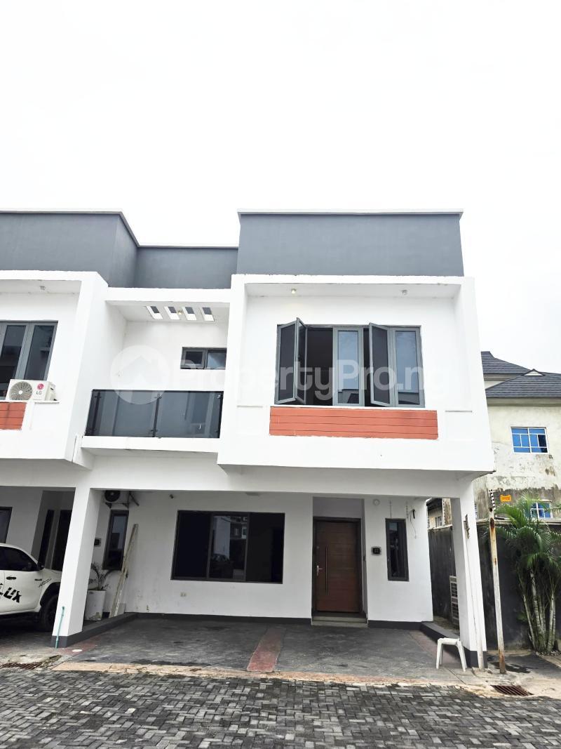 4 bedroom House for rent Serene And Secure Estate Ologolo Lekki Lagos Ologolo Lekki Lagos