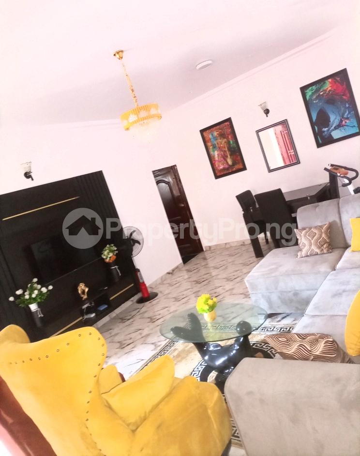 1 bedroom Flat / Apartment for rent Ologolo Lekki Lagos