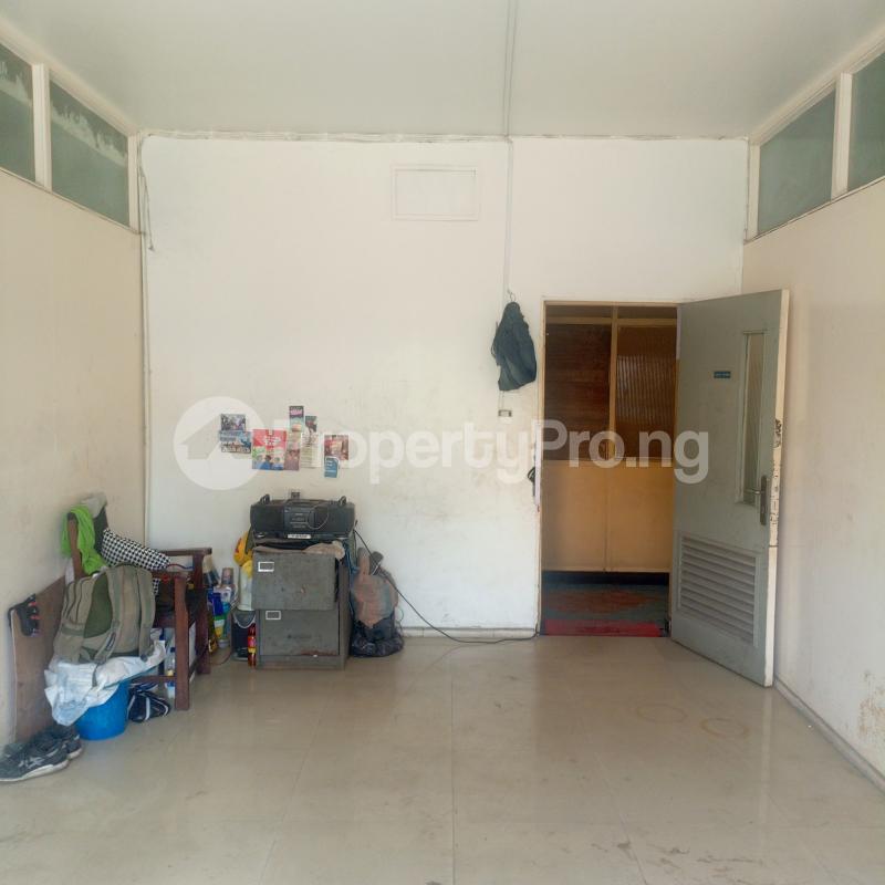 Commercial Property for rent  Eric moore Surulere Lagos - 0