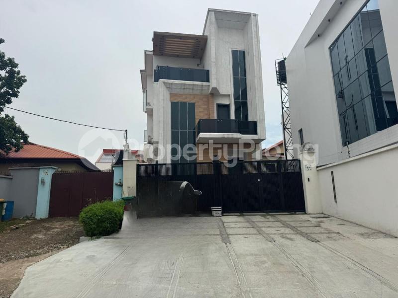 4 bedroom House for rent Omole phase 1 Ojodu Lagos