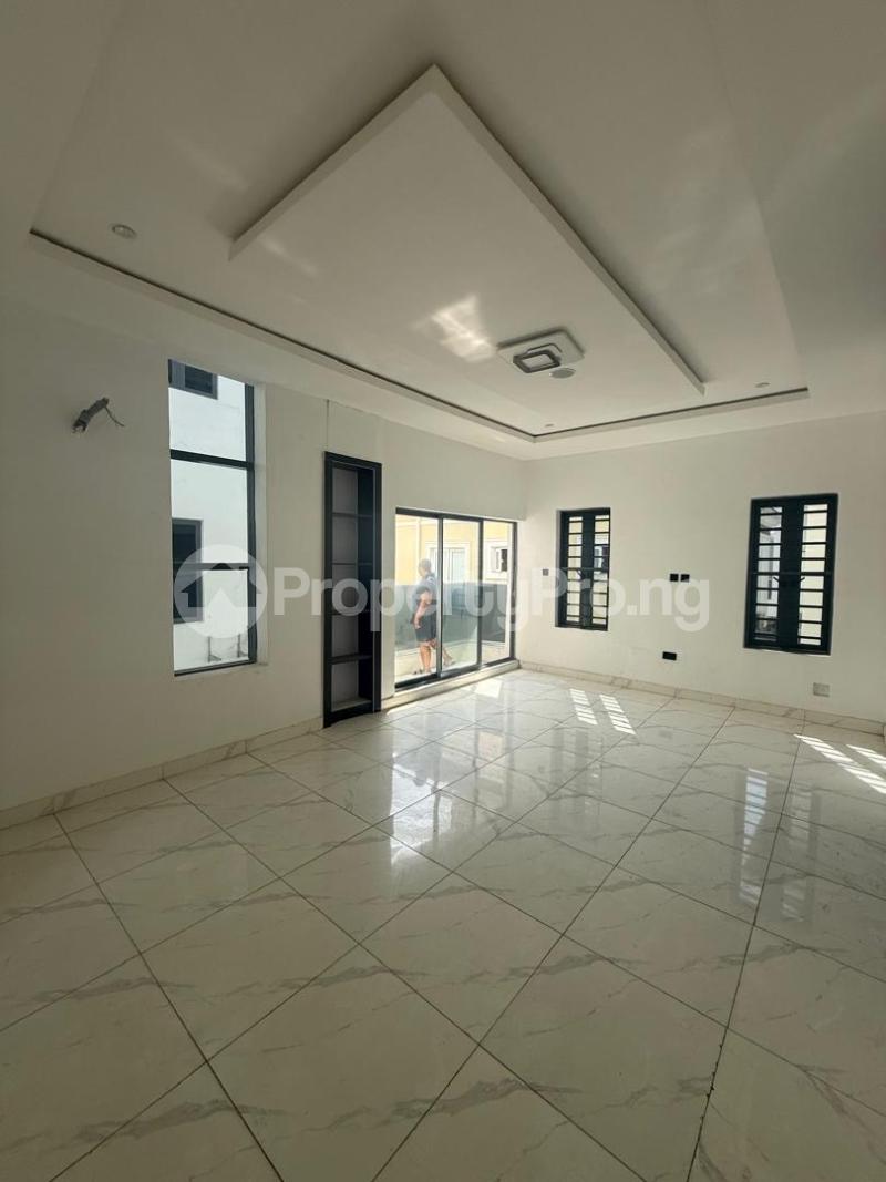 Flat / Apartment for rent Ologolo Lekki Lagos