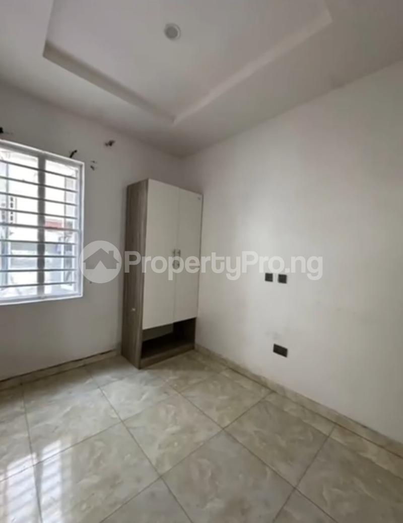 1 bedroom Flat / Apartment for rent orchid Lekki Lagos