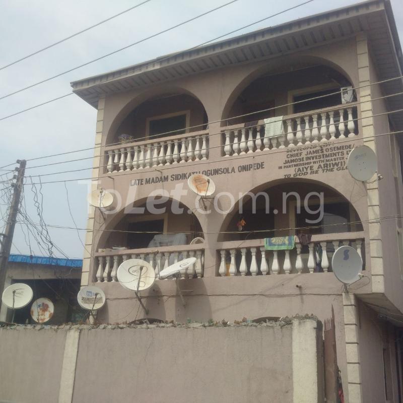 1 bedroom Flat / Apartment for rent 8, Akinwunmi Street, Lawanson Surulere Lagos