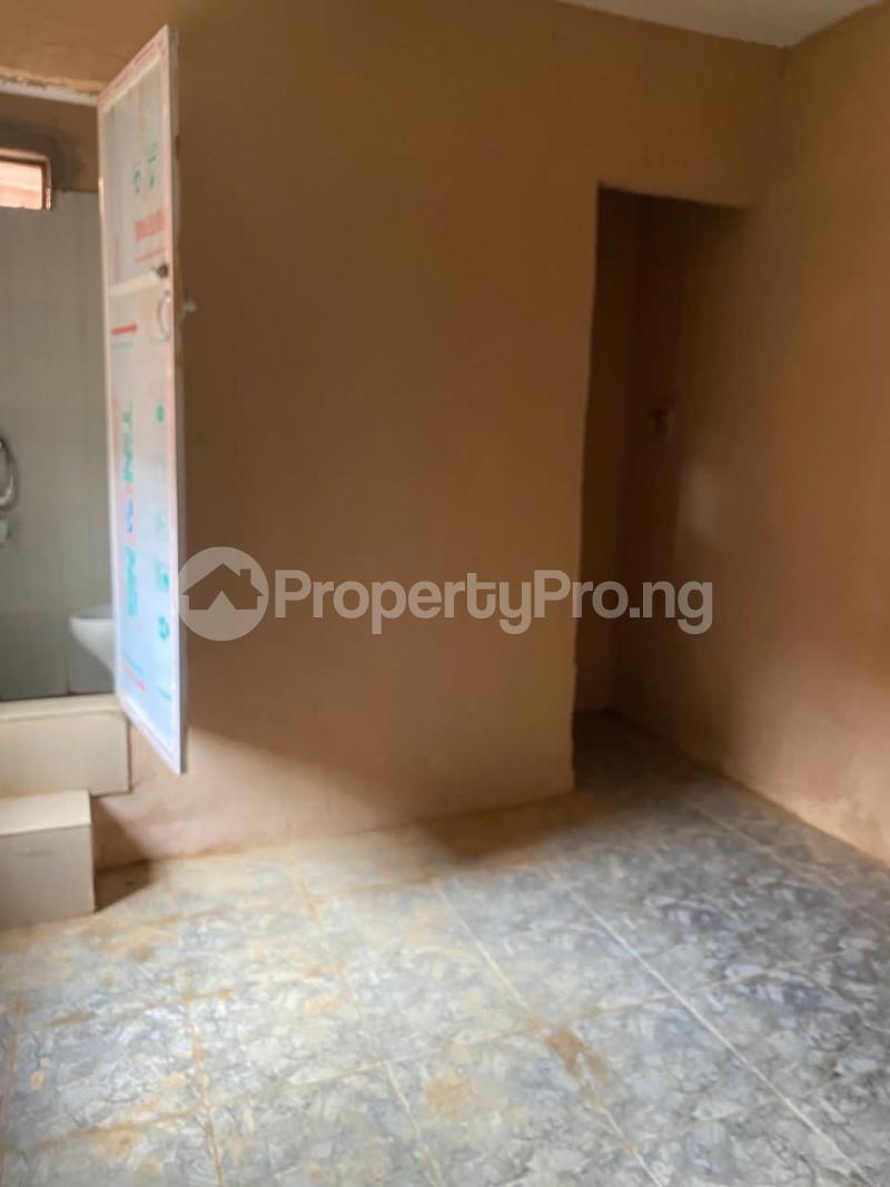 1 bedroom Flat / Apartment for rent Off Pedro Rd Palmgrove Shomolu Lagos