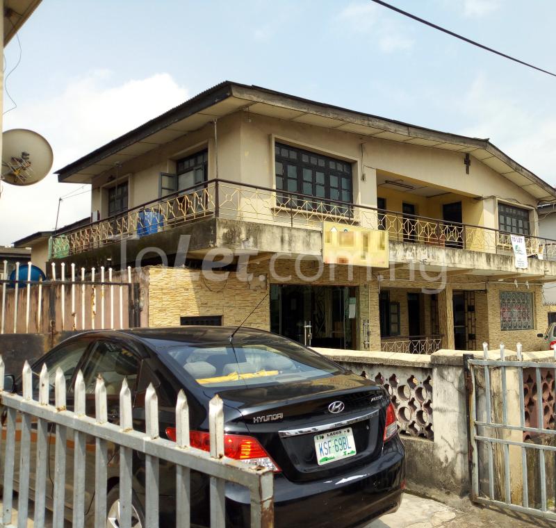 1 bedroom Flat / Apartment for rent Anthony Maryland Lagos