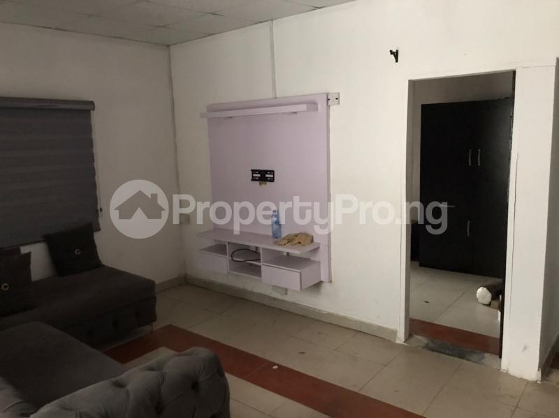 1 bedroom Flat / Apartment for rent Off Ogunlana Drive, Surulere Lagos