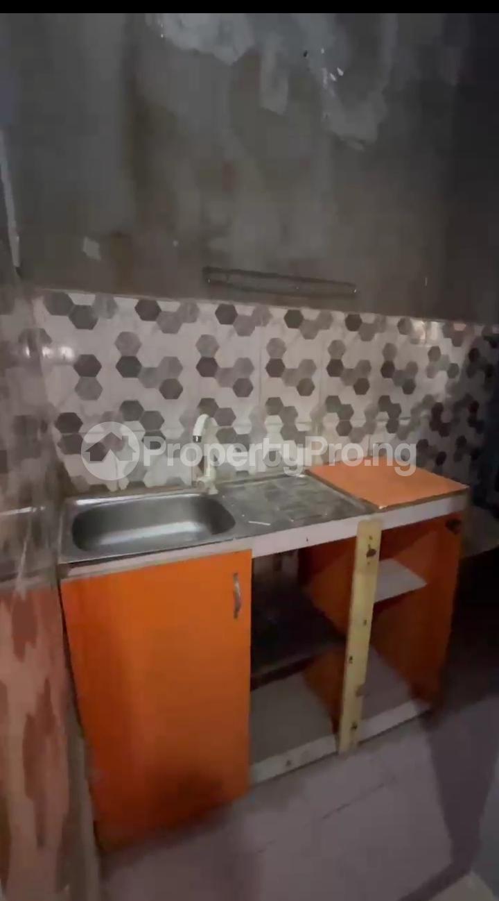 1 bedroom Flat / Apartment for rent Abule Oja, Yaba, Lagos Yaba Lagos