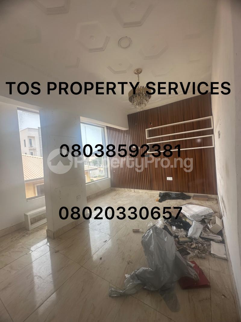 Commercial Property for rent Off Admiralty, Lekki Phase 1 Lekki Lagos - 0