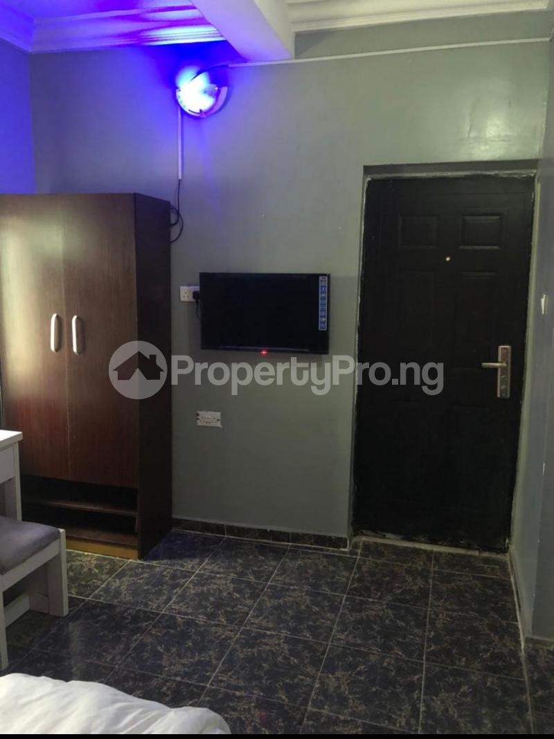 Flat / Apartment for shortlet Saint Finbarr’s College Road, Akoka Akoka Yaba Lagos