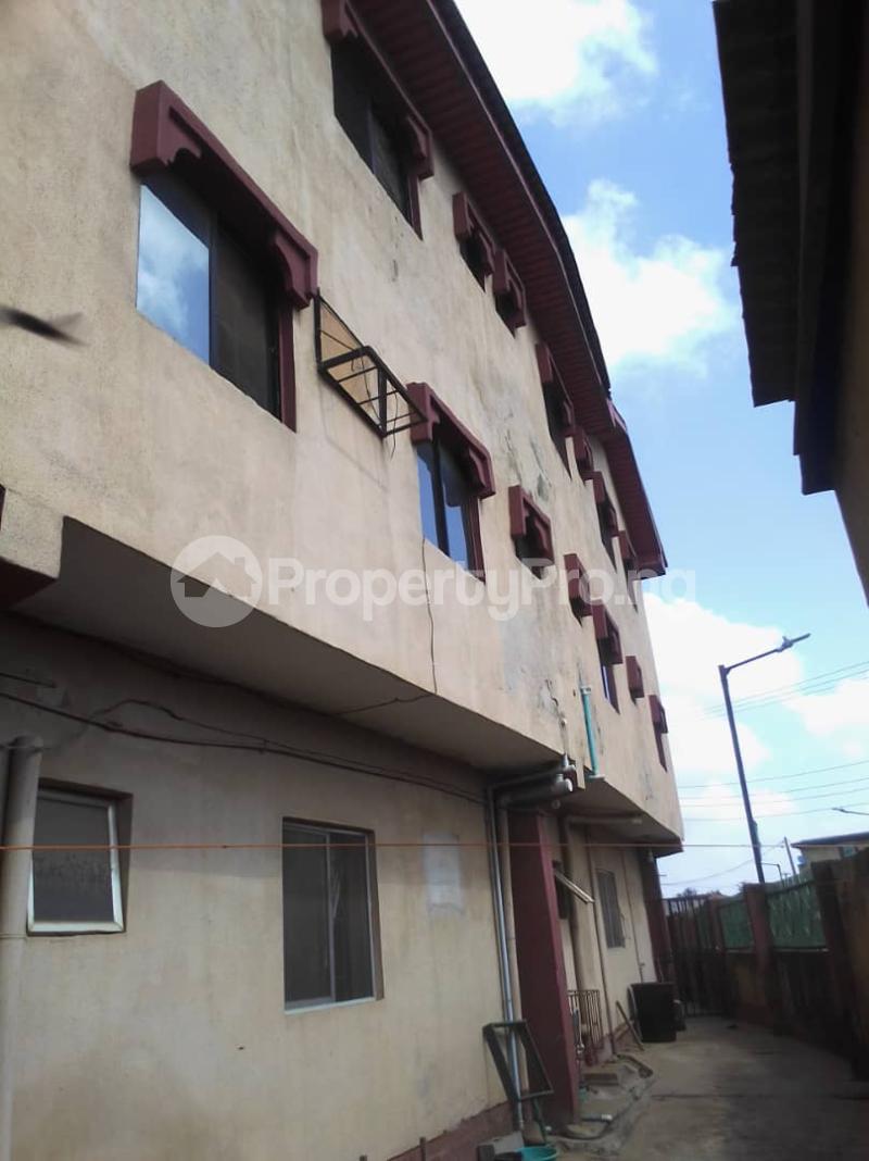 7 bedroom House for sale  Egbeda Alimosho Lagos