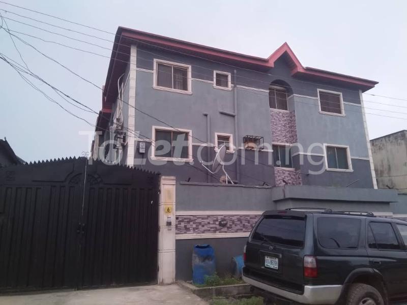 1 bedroom Flat / Apartment for rent Off Enoma Junction Ago palace Okota Lagos