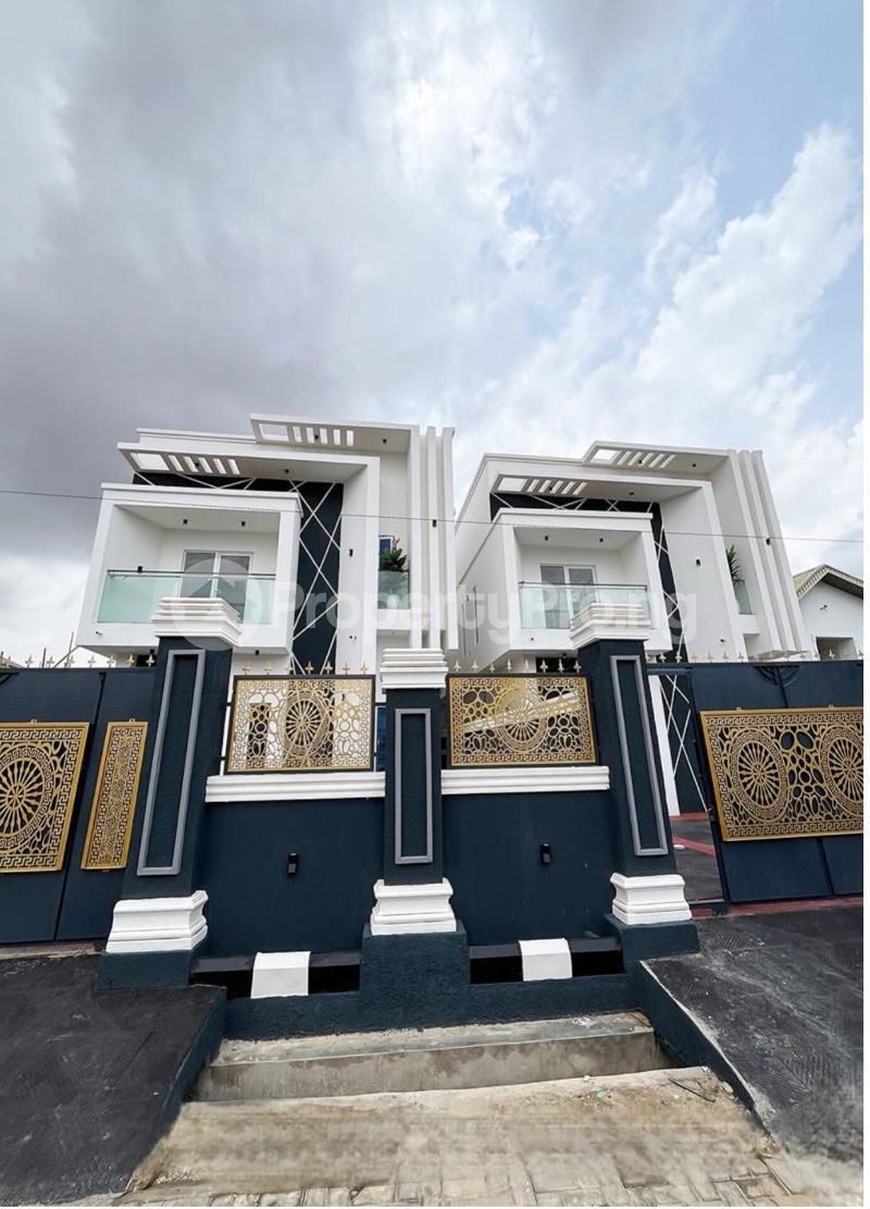 5 bedroom House for sale Oko Oba Oko oba Agege Lagos