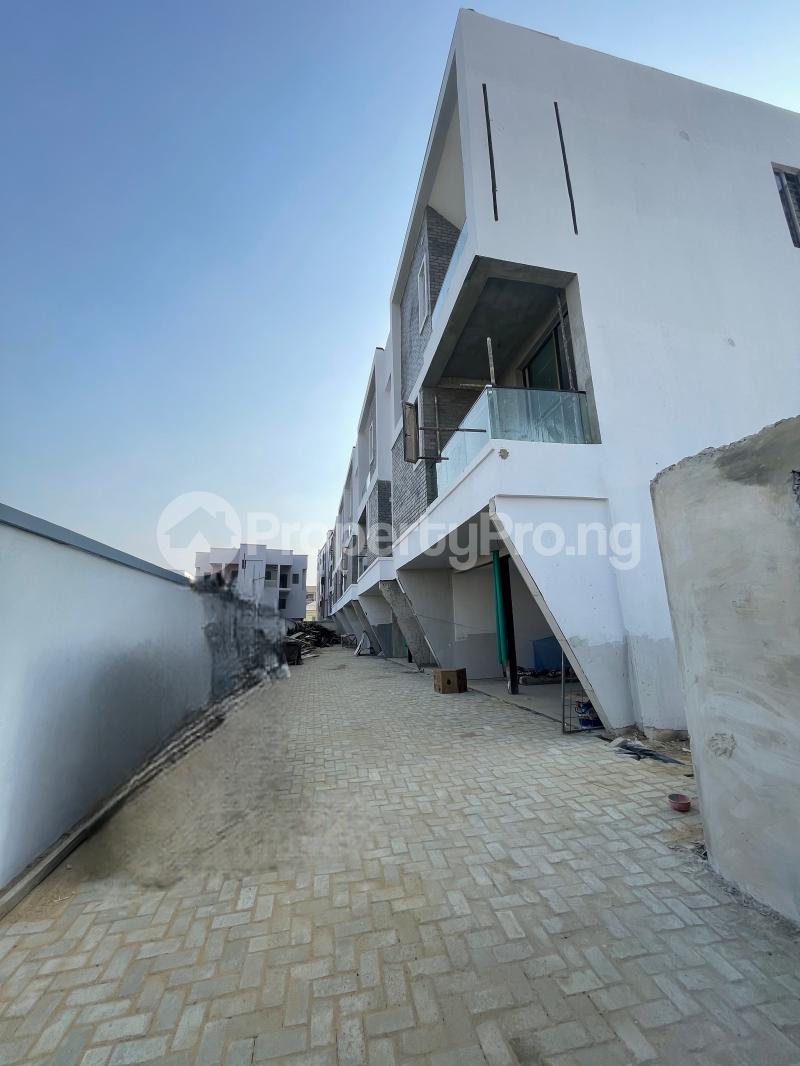 2 bedroom Flat / Apartment for sale Ologolo Lekki Lagos