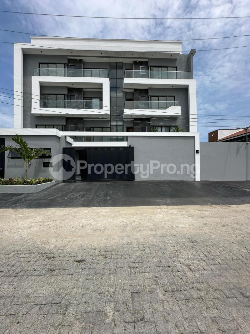 3 bedroom Flat / Apartment for sale Lekki Phase 1 Lekki Lagos