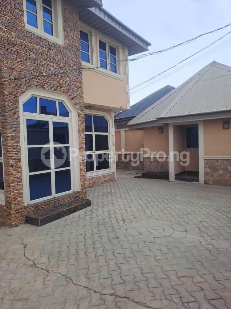 3 bedroom House for rent Alarere,old Ife Road Iwo Rd Ibadan Oyo