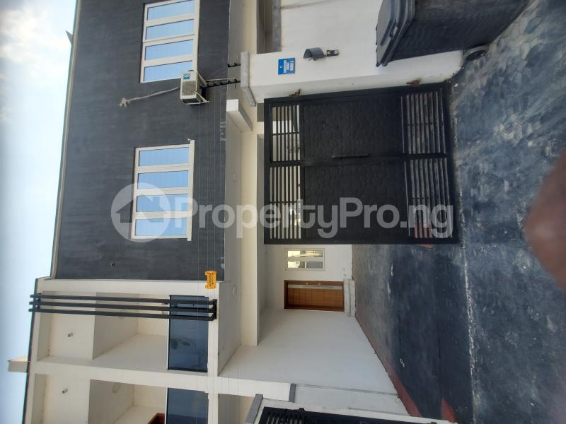 3 bedroom House for sale Just After Abraham Adesanya Roadabout, Off Lekki-Epe Expressway Ajah Lagos