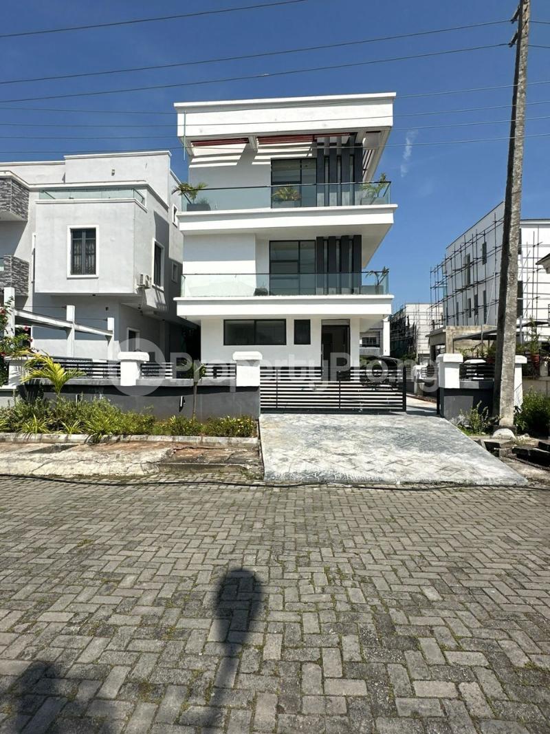 4 bedroom House for sale Osapa london Lekki Lagos