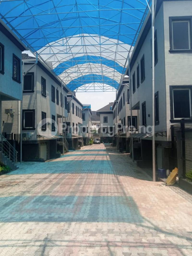 4 bedroom House for rent Off Chevron Drive Lekki Lagos