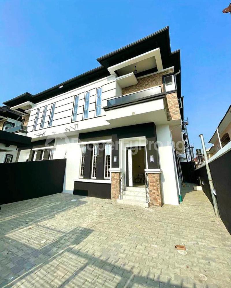 4 bedroom House for rent Ikota Lekki Lagos