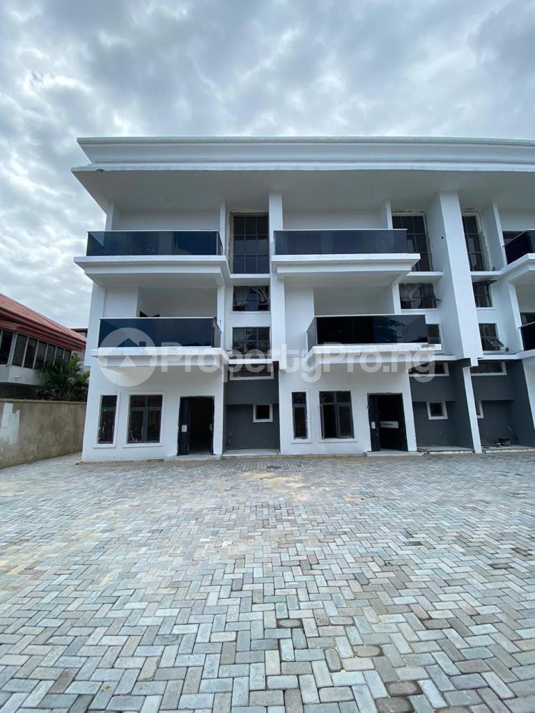 4 bedroom House for sale   ONIRU Victoria Island Lagos