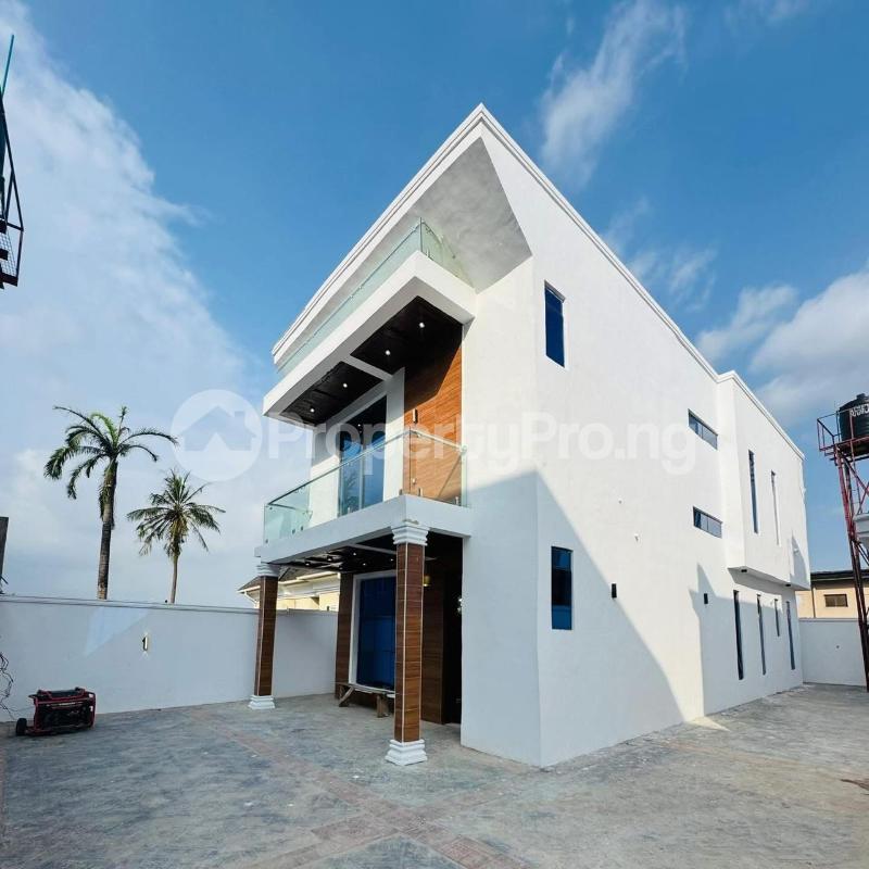 4 bedroom House for sale College Road Fagba Agege Lagos