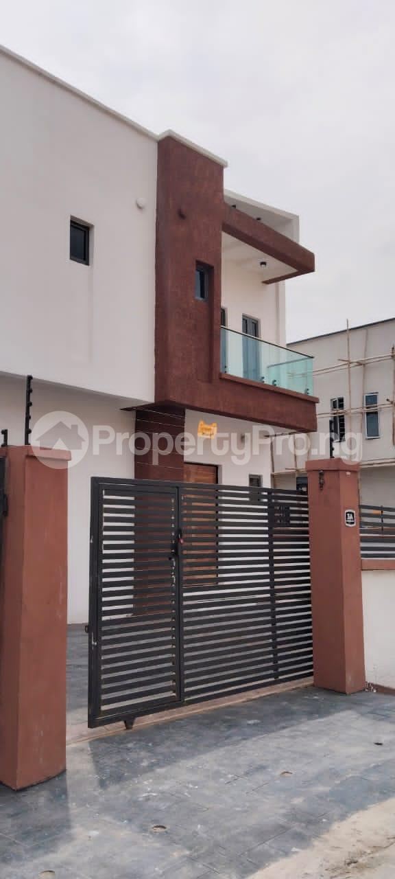 5 bedroom House for sale Abijo Gra Ajah Lagos