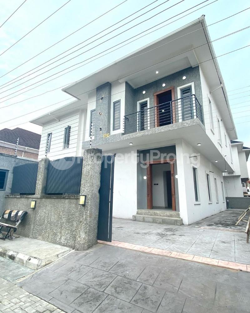 5 bedroom House for sale chevron Lekki Lagos