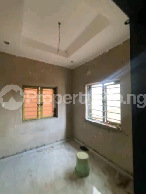 2 bedroom Flat / Apartment for rent Off Market Street, Shomolu Shomolu Shomolu Lagos