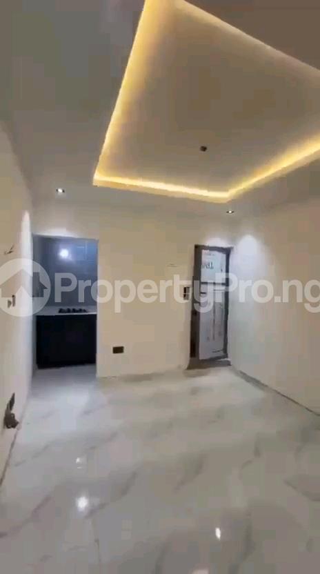 Flat / Apartment for sale Off Pedro Road Shomolu Lagos
