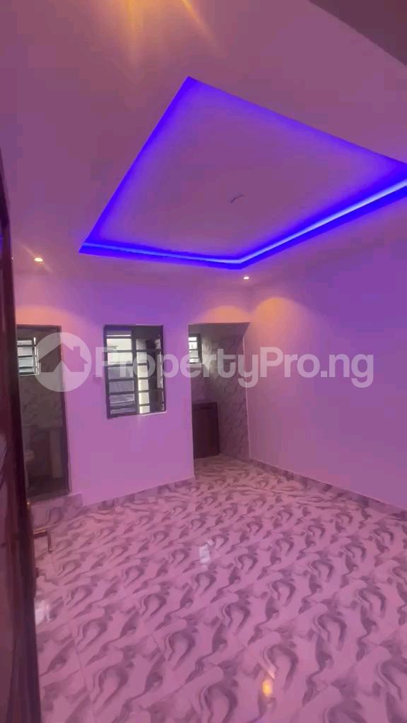 Flat / Apartment for rent Off Morroco Shomolu Lagos