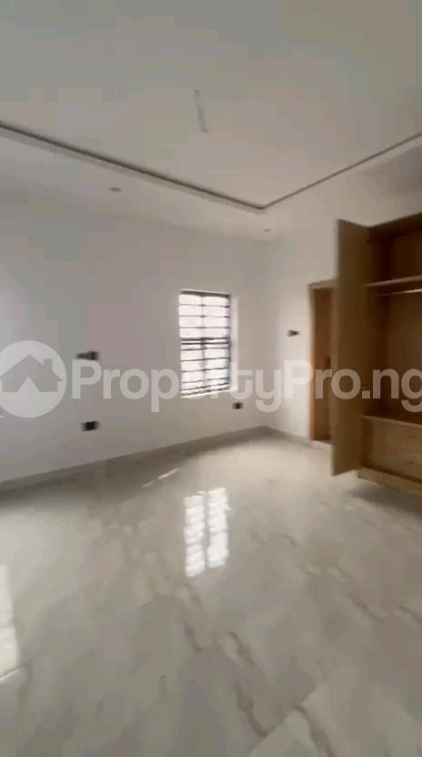 3 bedroom Flat / Apartment for rent Off Alara Street Sabo Yaba Lagos