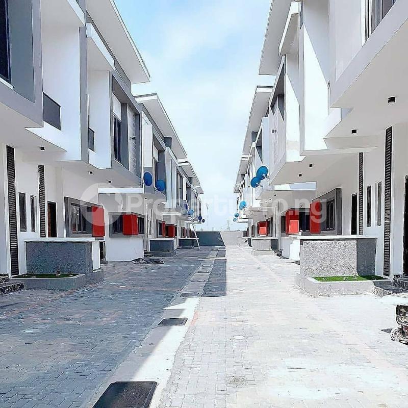 4 bedroom House for sale ... Lekki Phase 2 Lekki Lagos