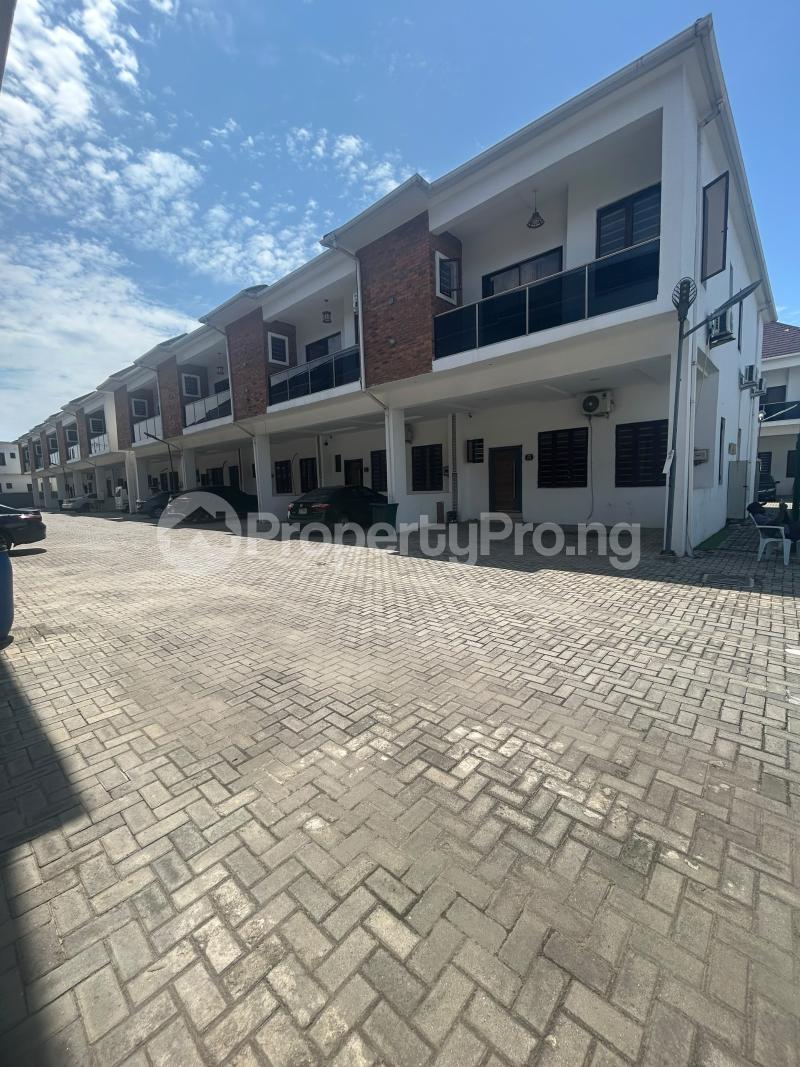 4 bedroom House for sale Orchid Lekki Lagos